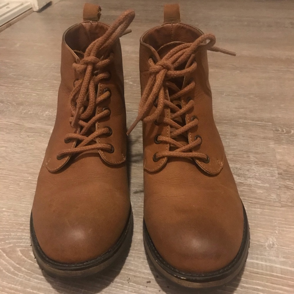 Steve Madden Boots